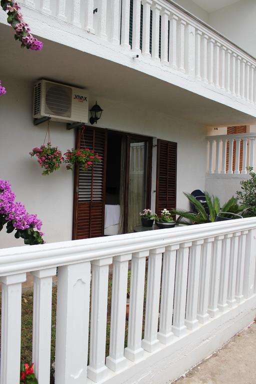 4M Apartments Petrovac Oda fotoğraf